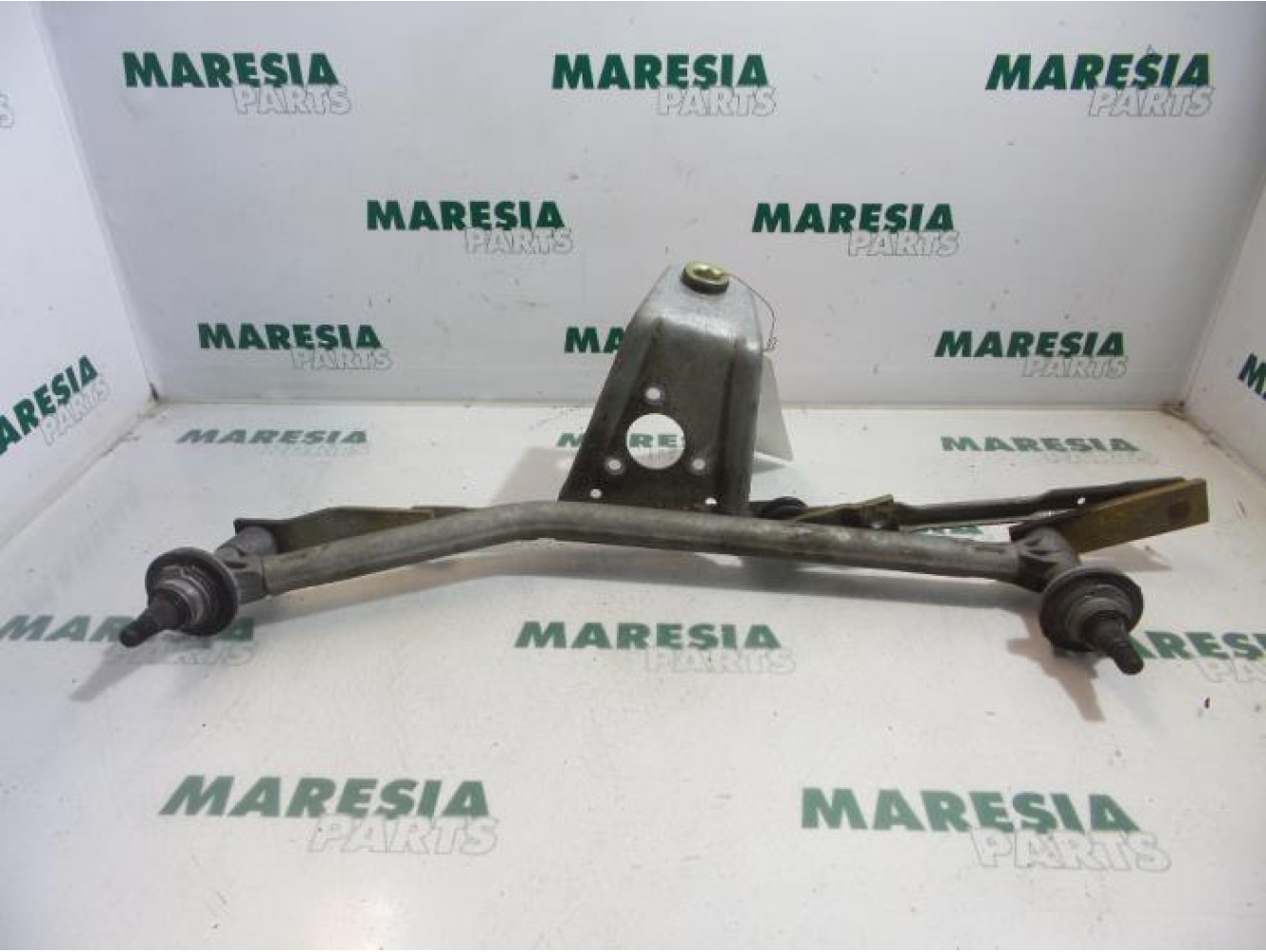 Peugeot - 206 - Wiper mechanism