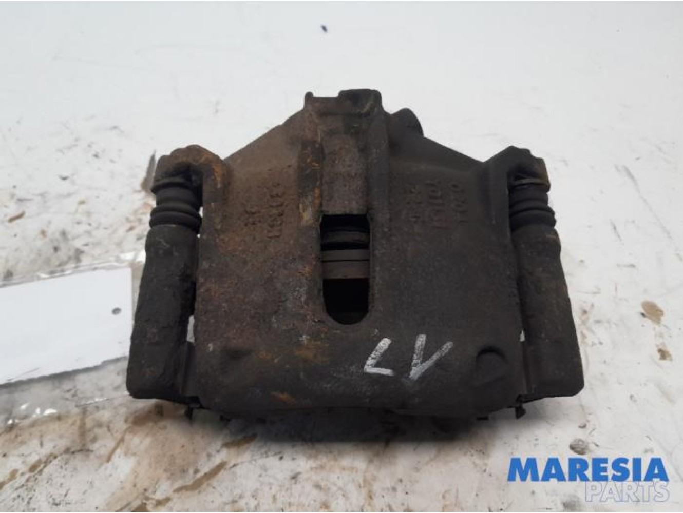 Peugeot - 2008 - Bremszange links vorne