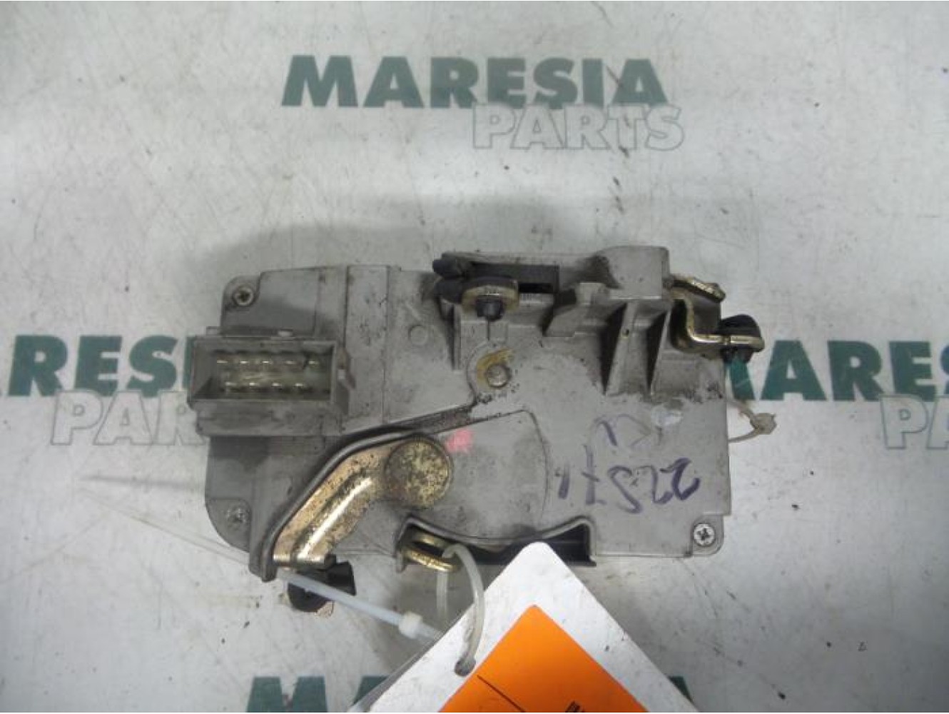 Peugeot - 206 - Front door lock mechanism 4-door, right