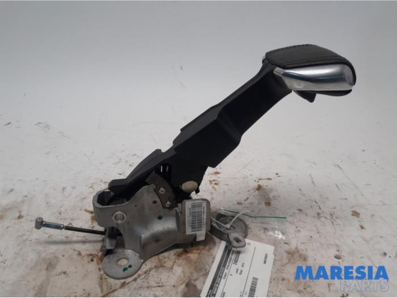 Peugeot - 2008 - Parking brake lever
