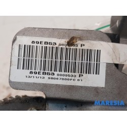 Peugeot - 2008 - Parking brake lever