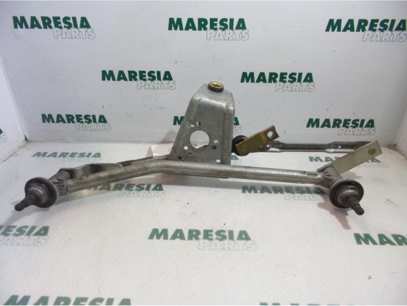 Peugeot - 206 - Wiper mechanism