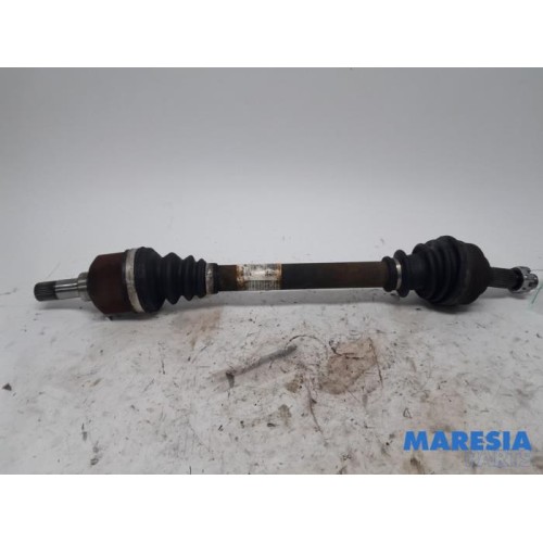 Citroen - C5 - Aandrijfas links-voor