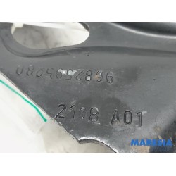 Citroen - C5 - Querlenker oben links vorne