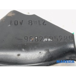 Citroen - C5 - Querlenker oben links vorne