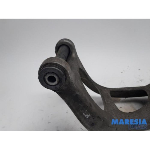 Citroen - C5 - Front wishbone, right
