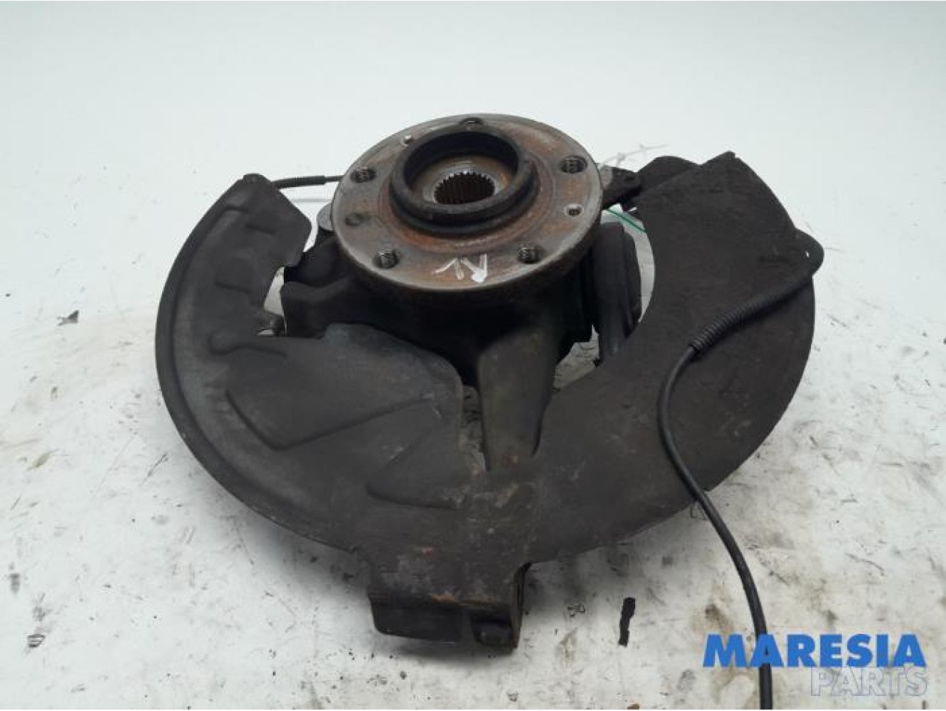 Citroen - C5 - Knuckle, front right