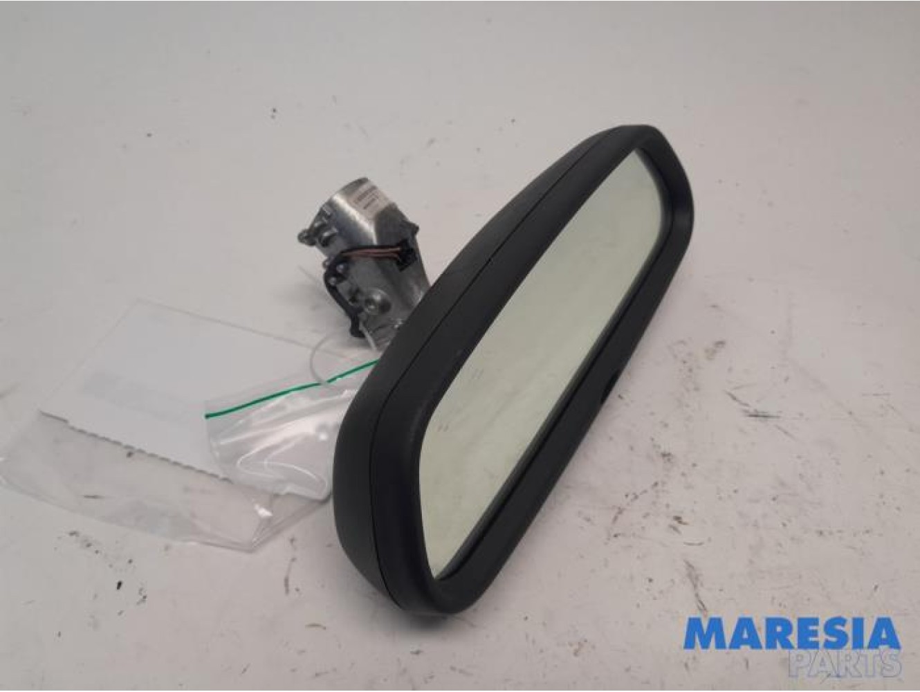 Peugeot - 2008 - Rear view mirror