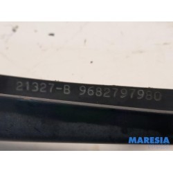 Citroen - C5 - Front wiper arm