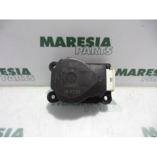 Peugeot - 206 - Heater valve motor