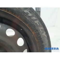 Citroen - C1 - Krikset + reservewiel