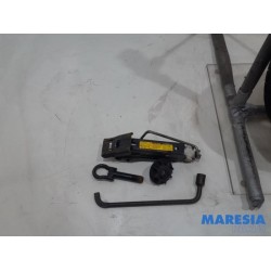 Citroen - C1 - Krikset + reservewiel