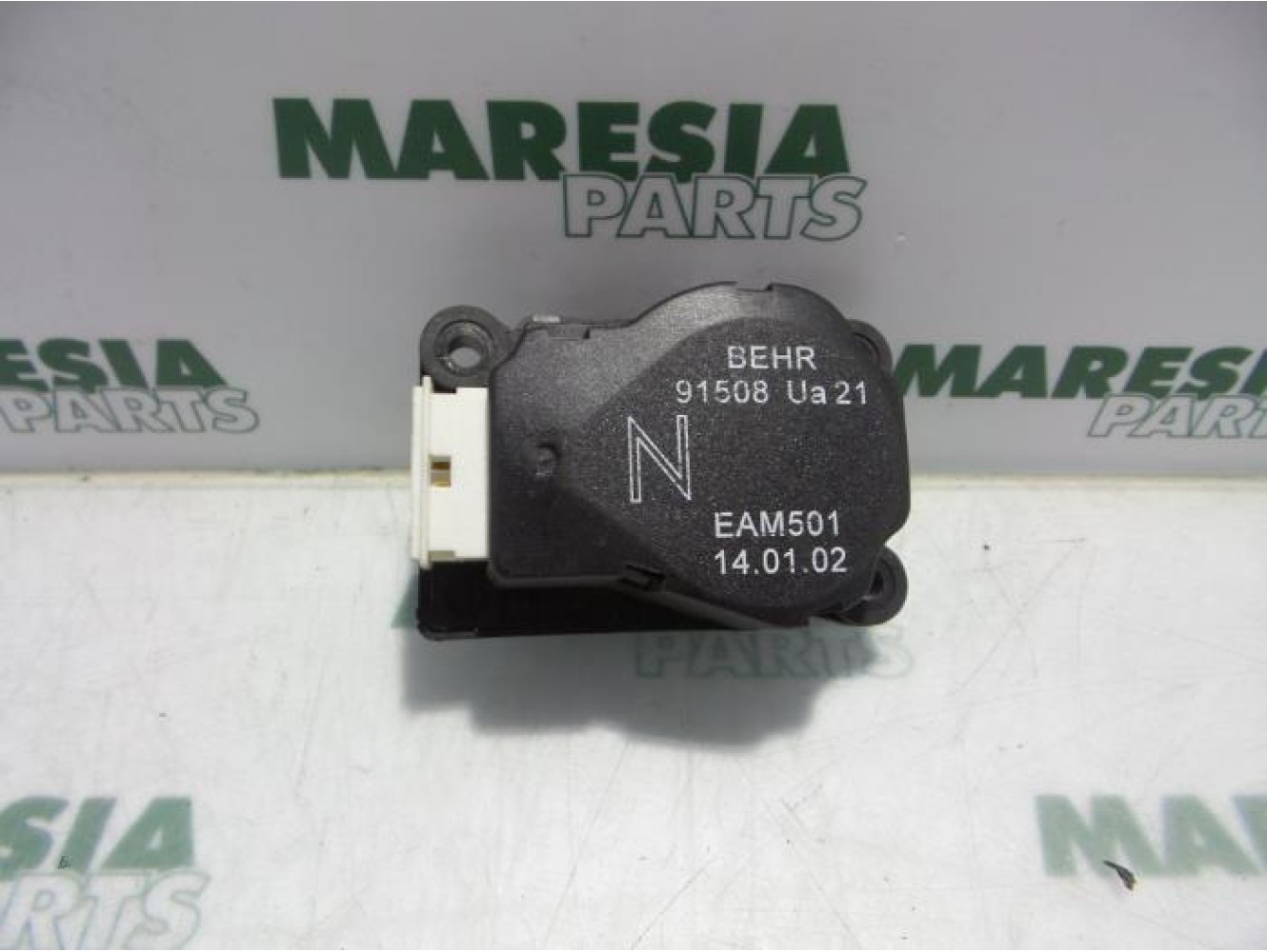 Peugeot - 206 - Heater valve motor