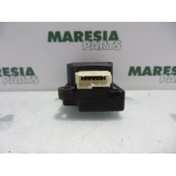 Peugeot - 206 - Heater valve motor