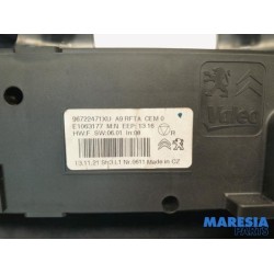 Peugeot - 2008 - Heater control panel