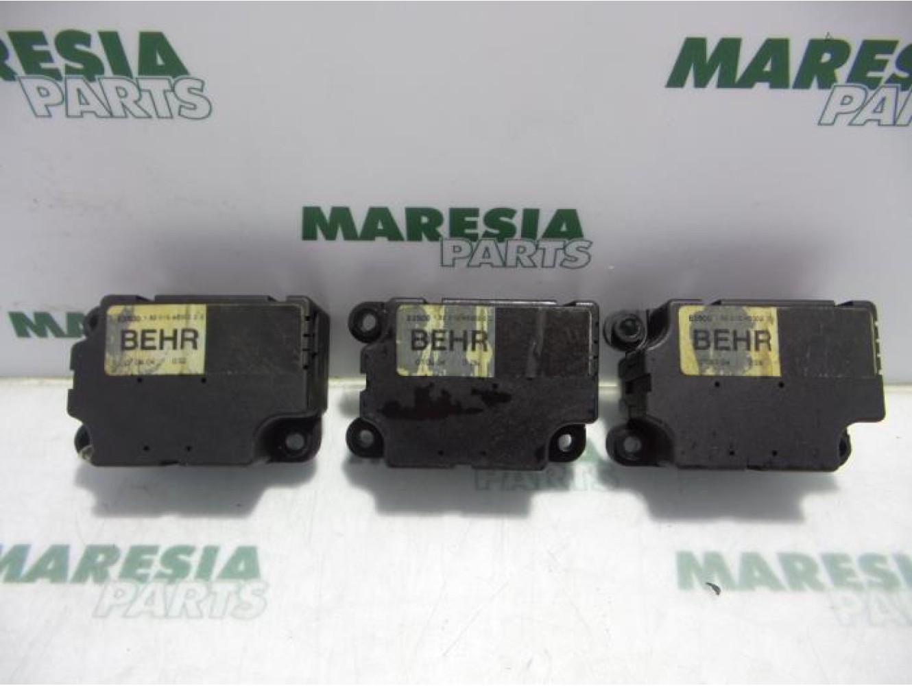 Peugeot - 206 - Heater valve motor