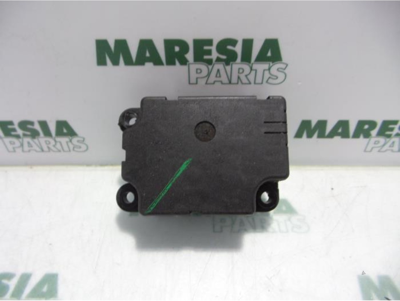 Peugeot - 206 - Heater valve motor