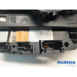 Peugeot - 2008 - Steering column stalk