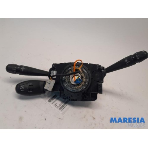 Peugeot - 2008 - Steering column stalk