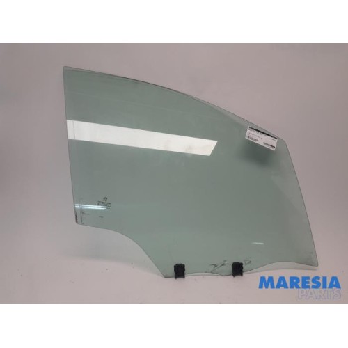 Peugeot - 2008 - Door window 4-door, front right
