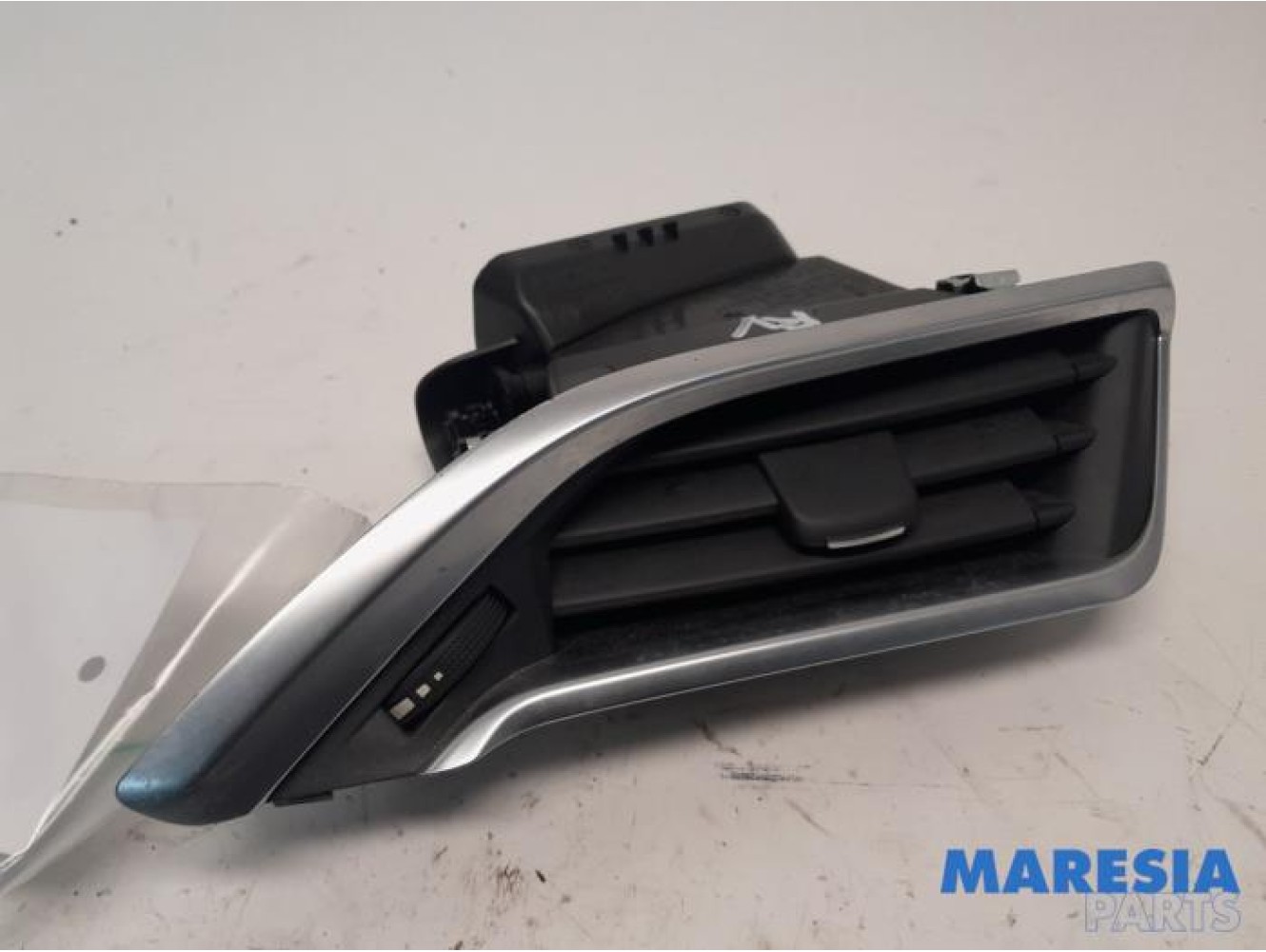 Peugeot - 2008 - Dashboard vent