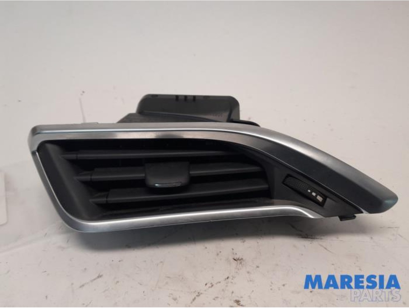 Peugeot - 2008 - Dashboard vent