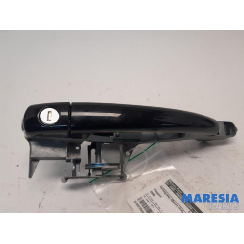 Peugeot - 2008 - Door handle 4-door, front left