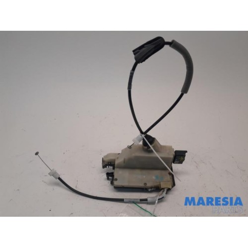 Peugeot - 2008 - Front door lock mechanism 4-door, right