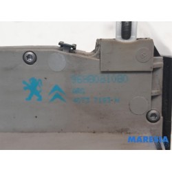 Peugeot - 2008 - Türschlossmechanik 4-türig links hinten