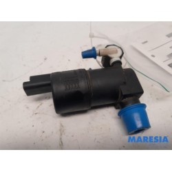 Peugeot - 2008 - Scheibensprüherpumpe vorne