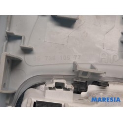 Peugeot - 2008 - Eclairage intérieur avant