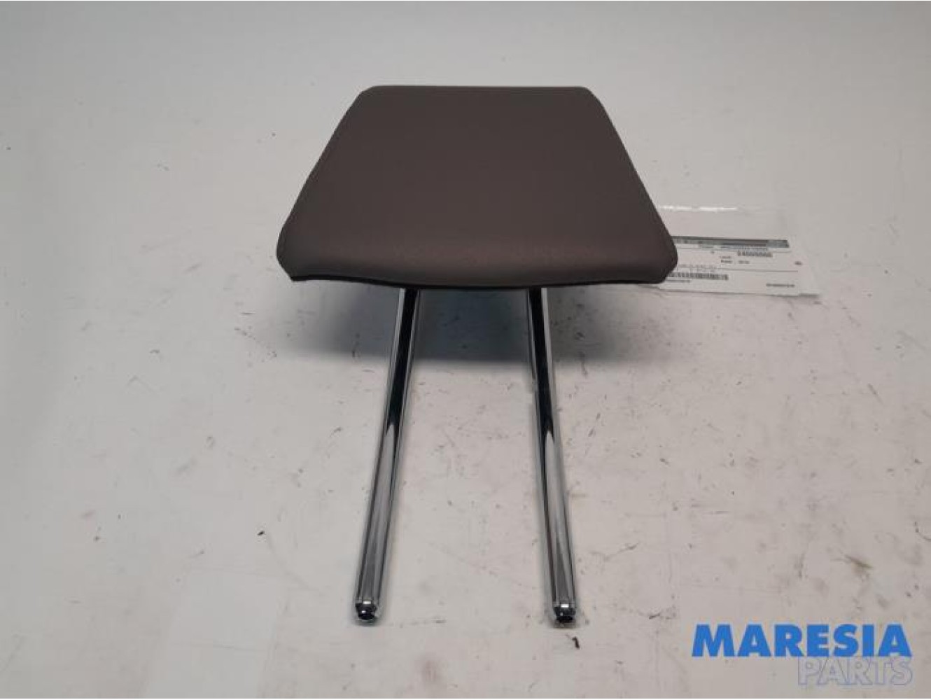 Peugeot - 2008 - Headrest