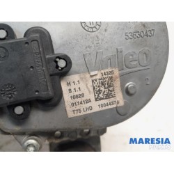 Peugeot - RCZ - Front wiper motor
