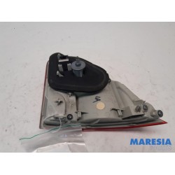 Peugeot - 2008 - Achterlicht links