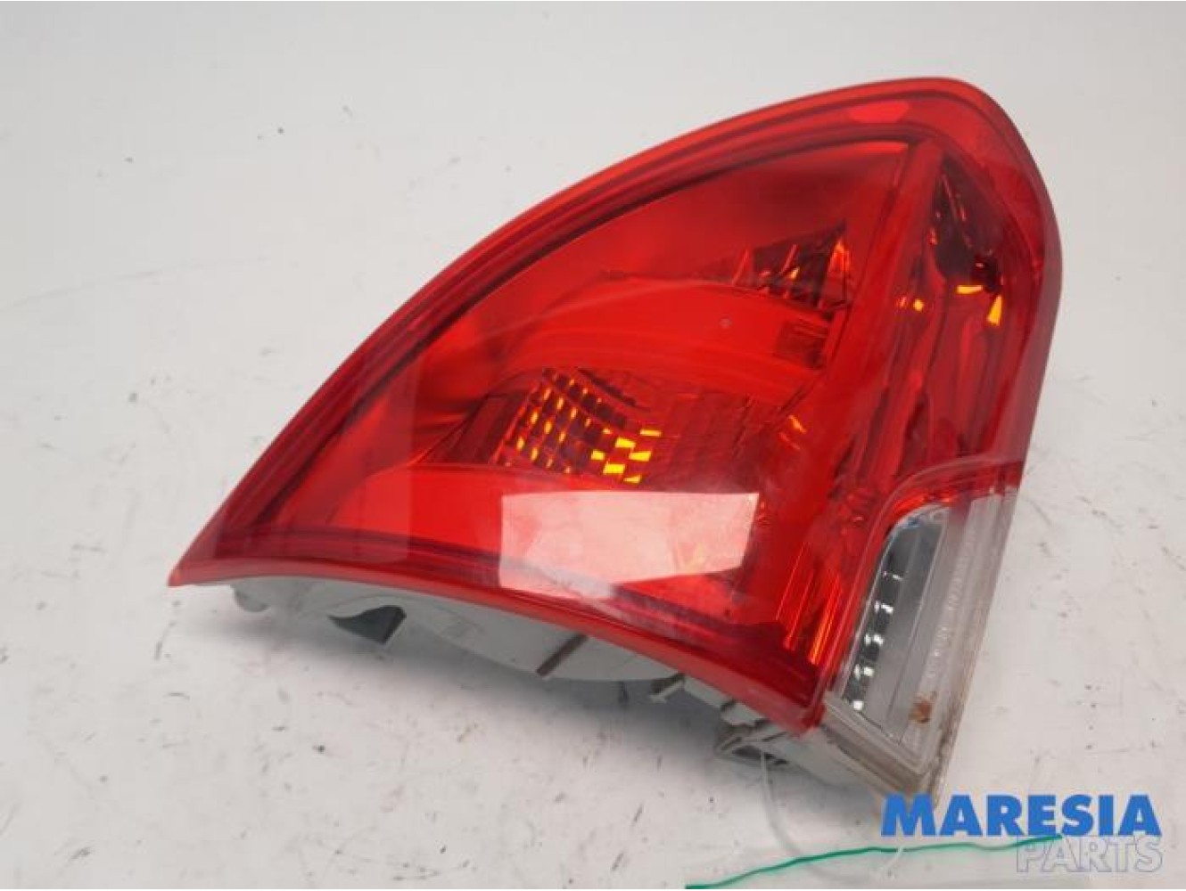 Peugeot - 2008 - Achterlicht links
