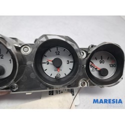 Alfa Romeo - 156 - Instrumentenbrett