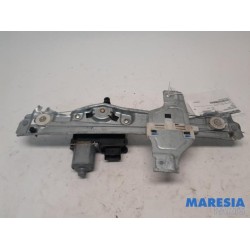 Peugeot - 2008 - Fenstermechanik 4-türig rechts hinten