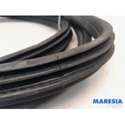 Peugeot - 2008 - Front door seal 4-door, left