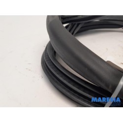 Peugeot - 2008 - Front door seal 4-door, right