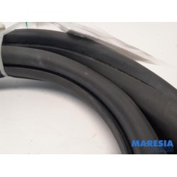 Peugeot - 2008 - Front door seal 4-door, right