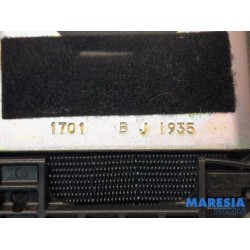 Peugeot - 2008 - Sicherheitsgurt links hinten