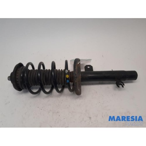 Peugeot - 2008 - Front shock absorber rod, right