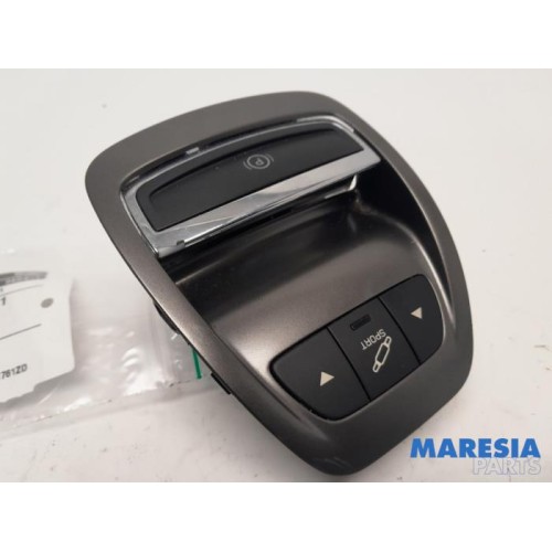 Citroen - C5 - Parking brake switch
