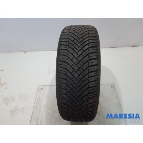 Peugeot - 307 - Tyre