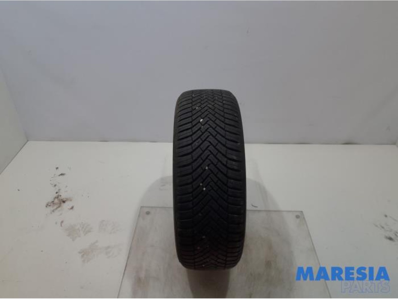 Peugeot - 307 - Tyre