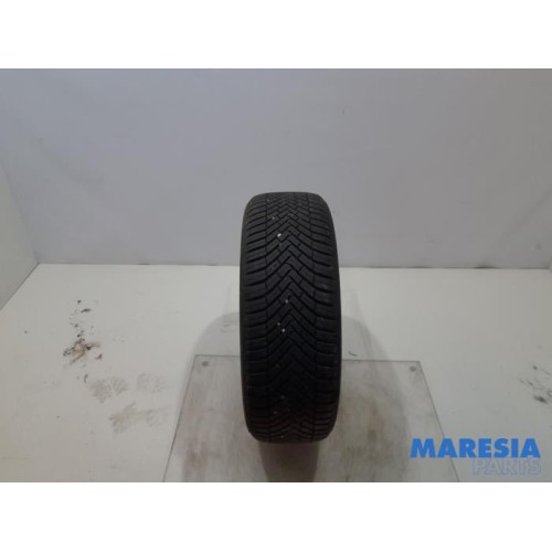 Peugeot - 307 - Tyre