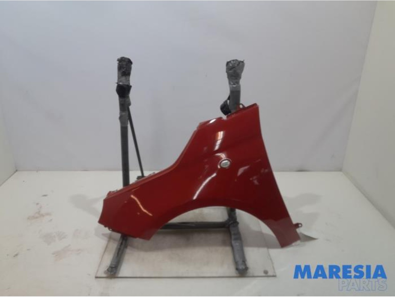 Fiat - 500 - Front wing, left