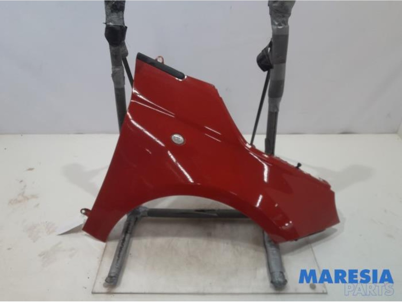 Fiat - 500 - Front wing, right