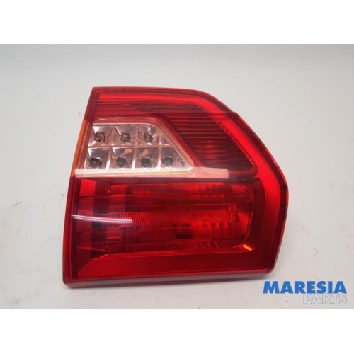 Citroen - C5 - Taillight, right