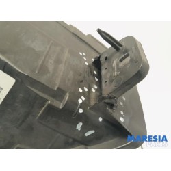 Renault - Trafic - Phare droit